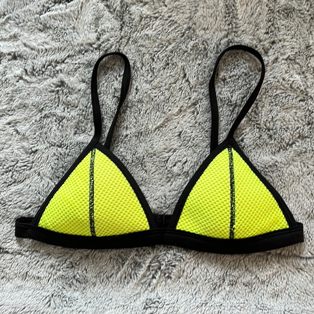 Triangl Bikini Top